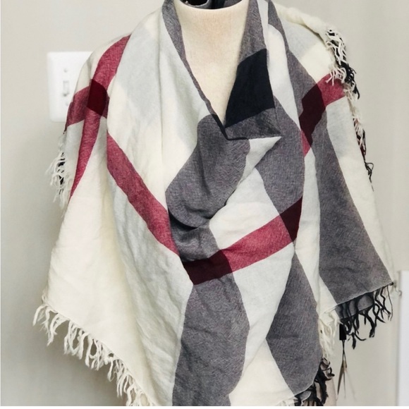 Burberry Large Ivory Check Fine
Merino Wool Scarf Wrap - Picture 2 of 5